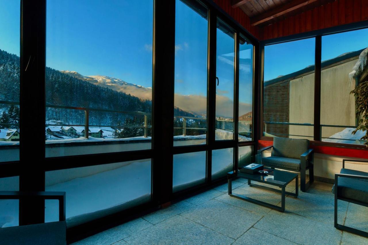 Best View Ap With Parking And 2 Bathrooms Sinaia Exteriér fotografie