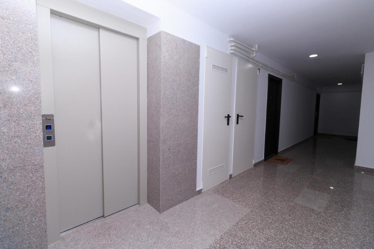 Best View Ap With Parking And 2 Bathrooms Sinaia Exteriér fotografie