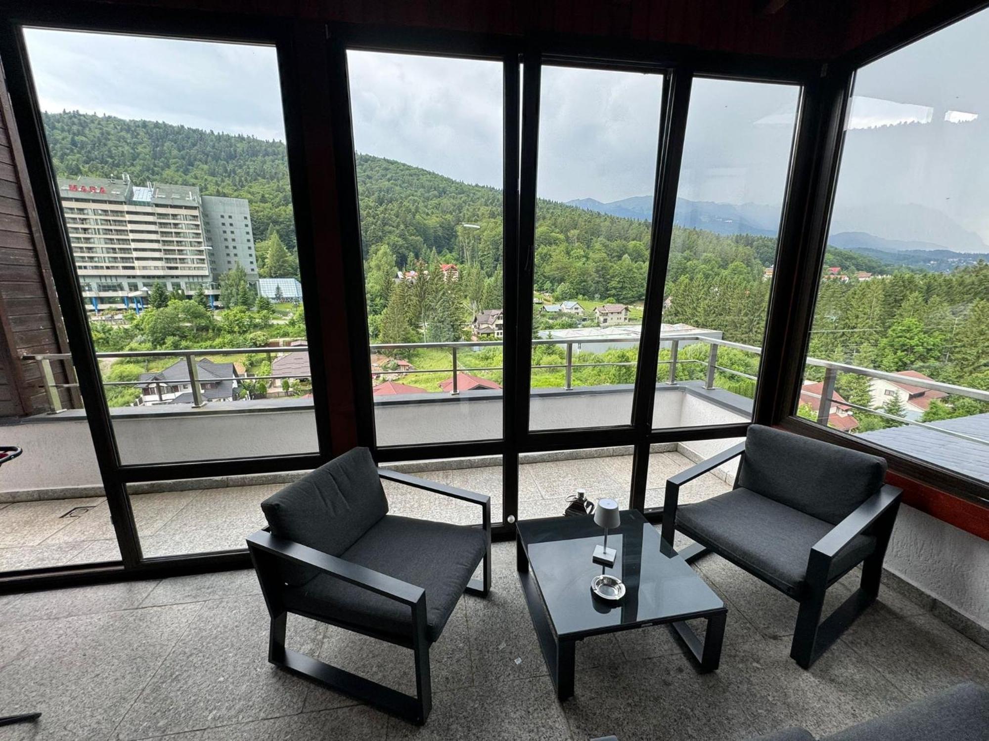 Best View Ap With Parking And 2 Bathrooms Sinaia Exteriér fotografie